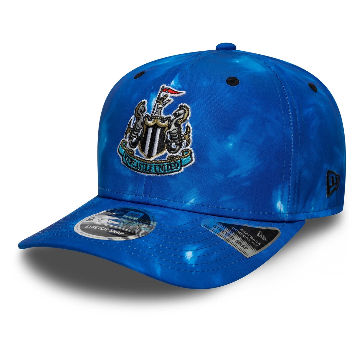 Newcastle United FC 1993 Open Blue New Era 9SEVENTY Stretch Snap Cap, three-quarter view showing the embroidered club crest on the front panel, with a curved blue visor featuring a 9SEVENTY size sticker and New Era flag logo on the left side.