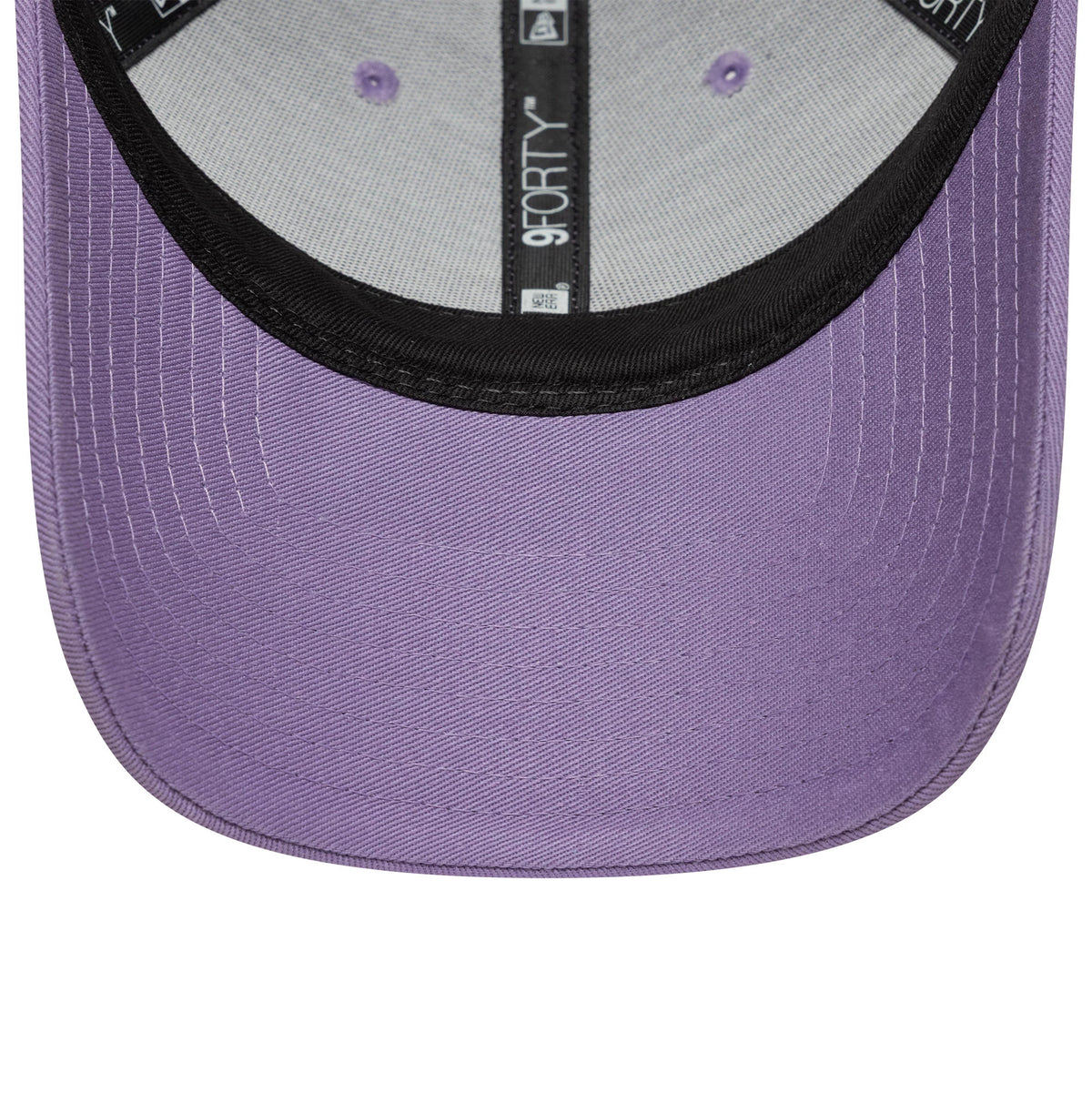 Pictured is this Tottenham Hotspur FC 9FORTY adjustable cap in pastel purple. 5