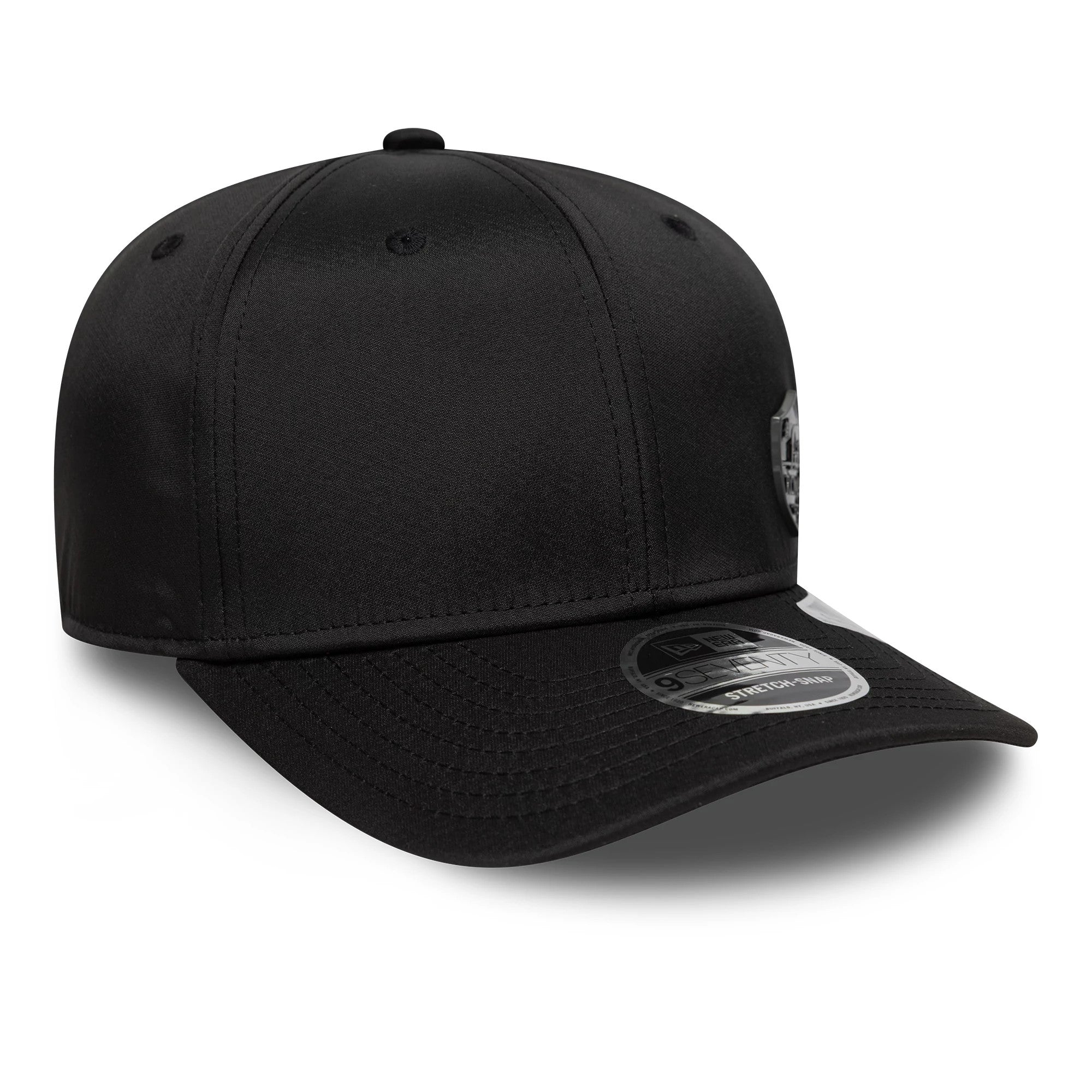 Pictured is this AS Roma Flawless Pin 9SEVENTY Stretch Snap in black. 3
