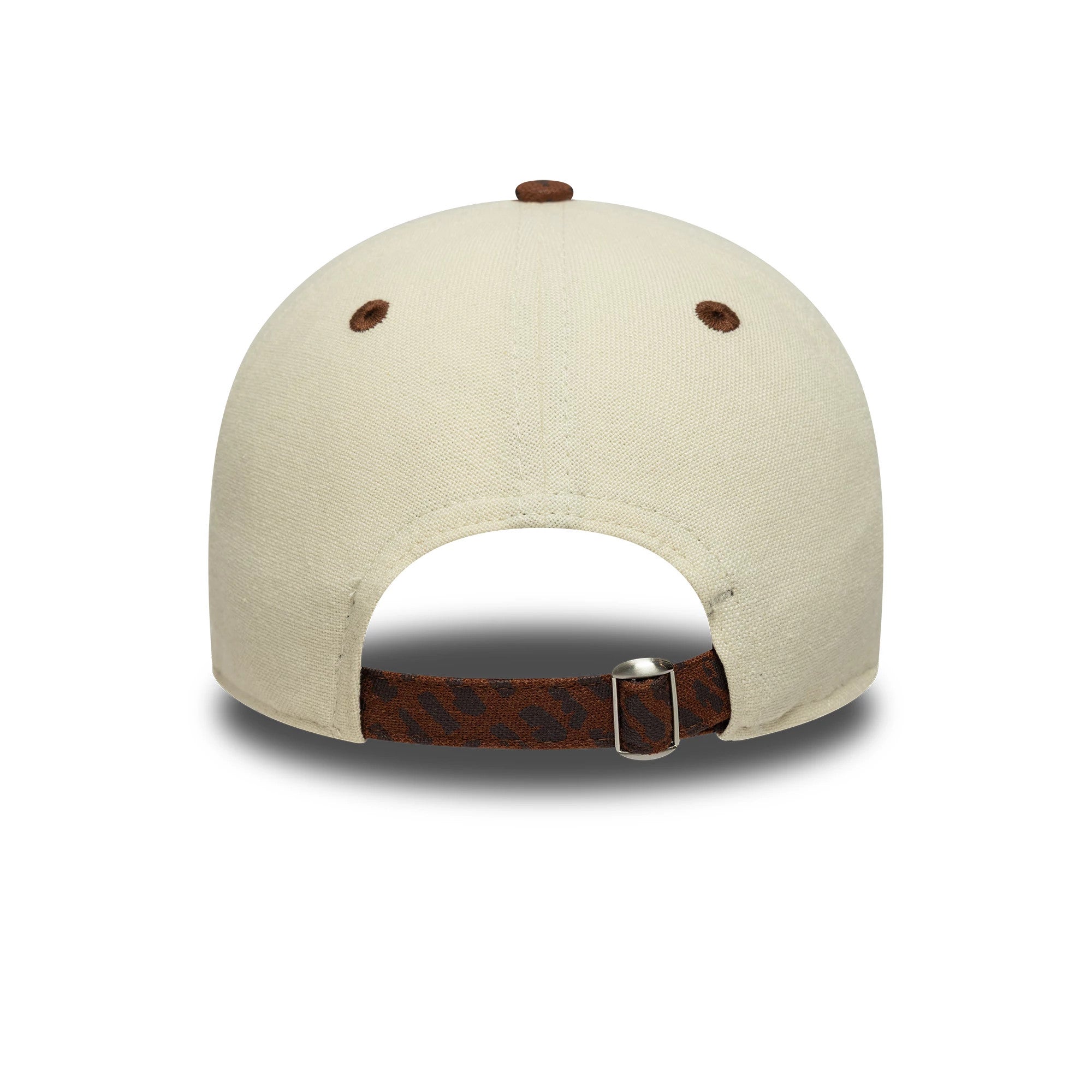 Pictured is this Heritage Alpine Racing 9TWENTY in Cream. 4