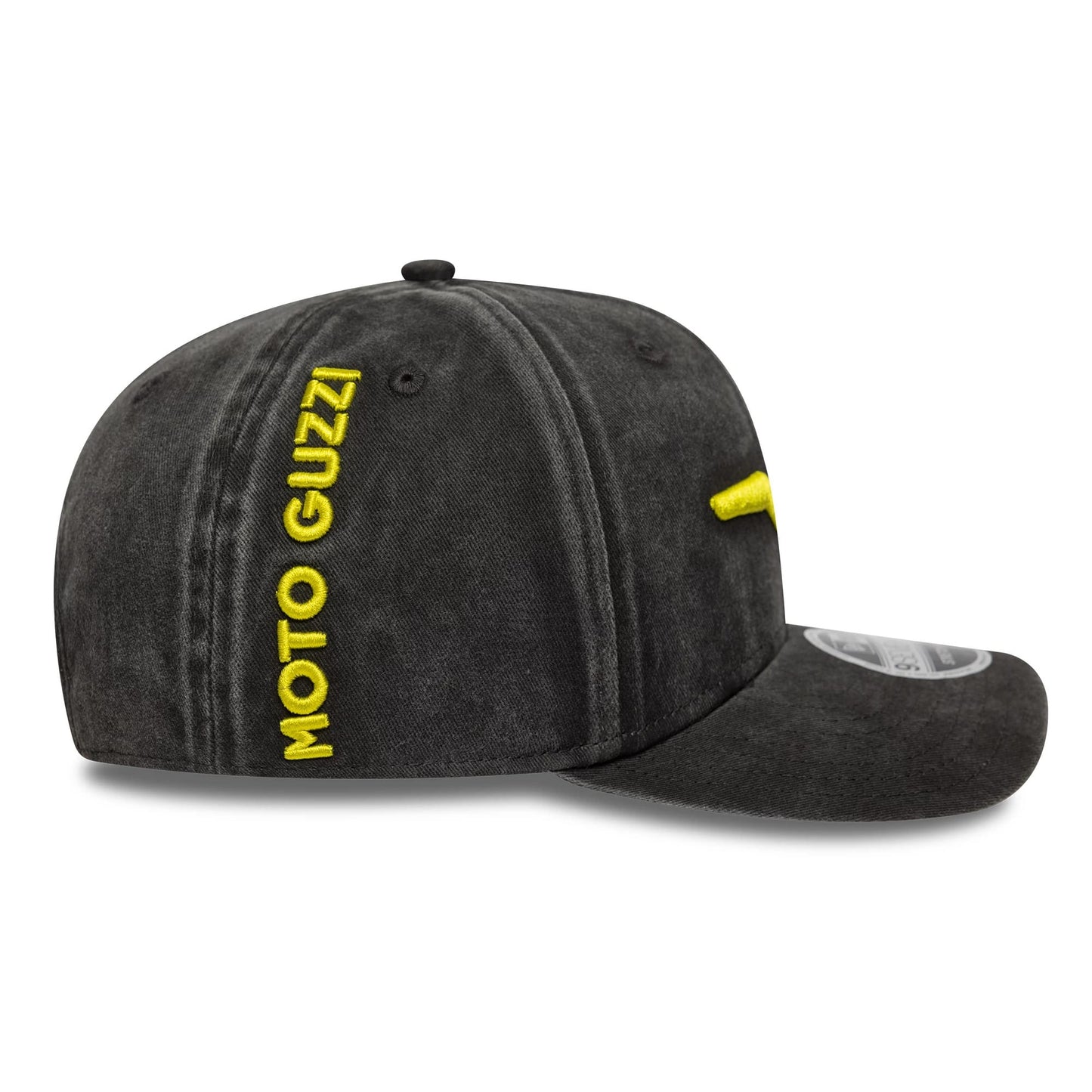 Pictured is this Washed Moto Guzzi 9SEVENTY Stretch Snap in black. 6