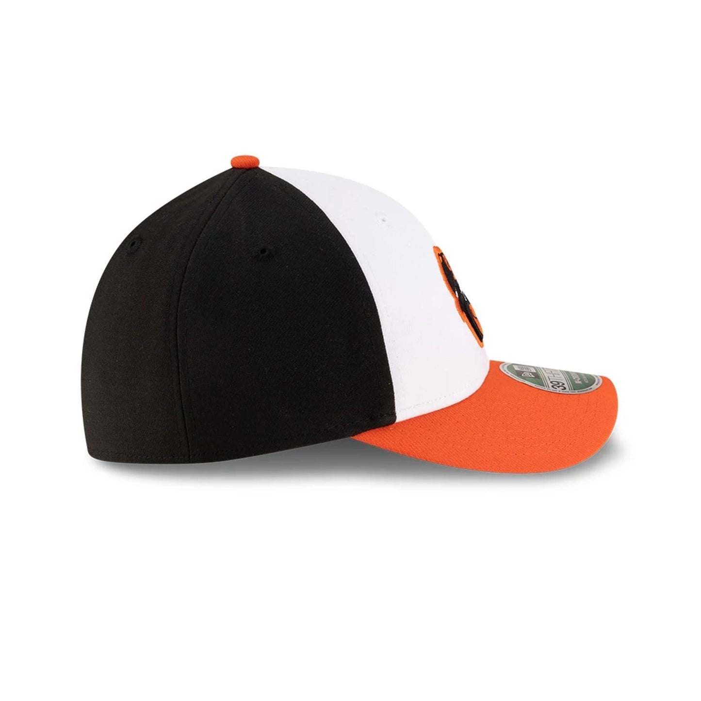 Orioles MLB Player Replica Black New Era 39THIRTY M-Crown Stretch Fit Cap, side view showing the New Era flag logo embroidered on the left side of the black and white crown, an orange curved visor, and a 39THIRTY size sticker on the top.