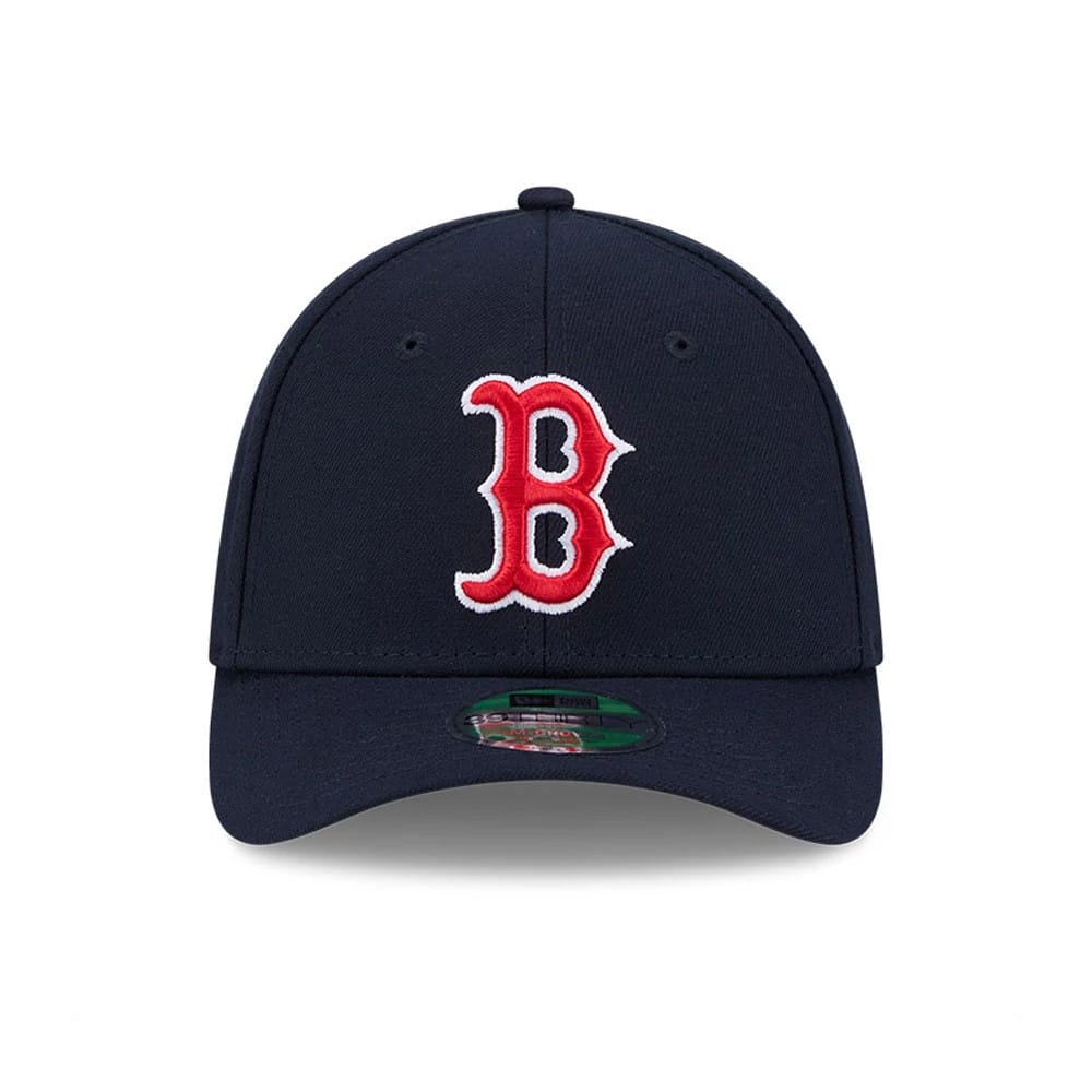 Pictured is this MLB Player Replica Boston Red Sox 39THIRTY M-Crown Stretch Fit cap in navy. 2