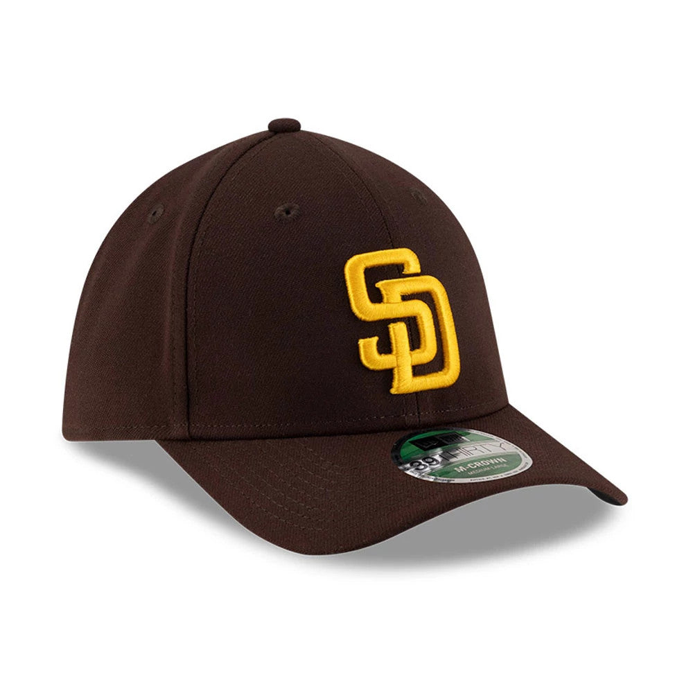 Padres MLB Player Replica Dark Brown New Era 39THIRTY M-Crown Stretch Fit Cap, three-quarter view showing the raised yellow SD logo embroidered on the front panel, with a contrasting curved visor and a 39THIRTY size sticker.