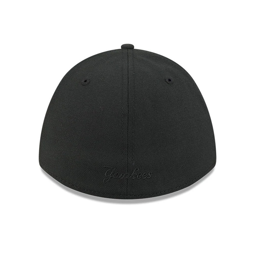 Pictured is this MLB Outline New York Yankees 39THIRTY M-Crown Stretch Fit cap in black. 7