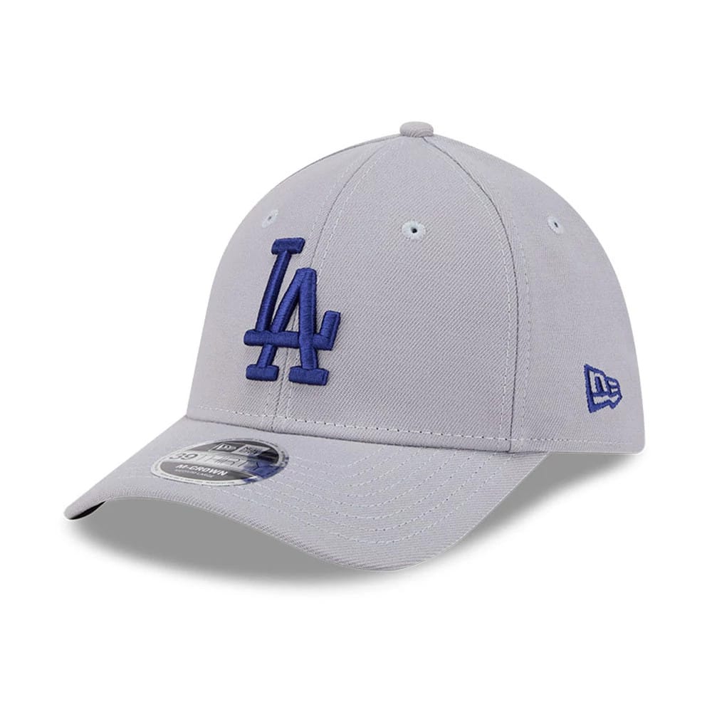 LA Dodgers MLB Grey New Era 39THIRTY M-Crown Stretch Fit Cap, three-quarter view with raised blue LA logo embroidered on the front panel, curved visor with 39THIRTY size sticker, and New Era flag logo on the left side.
