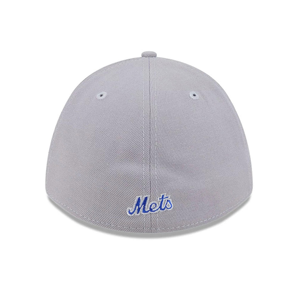 New York Mets MLB Grey New Era 39THIRTY M-Crown Stretch Fit Cap, rear view showing the blue and white embroidered Mets script logo at the bottom of the structured grey back panels, with a top button and two eyelets.