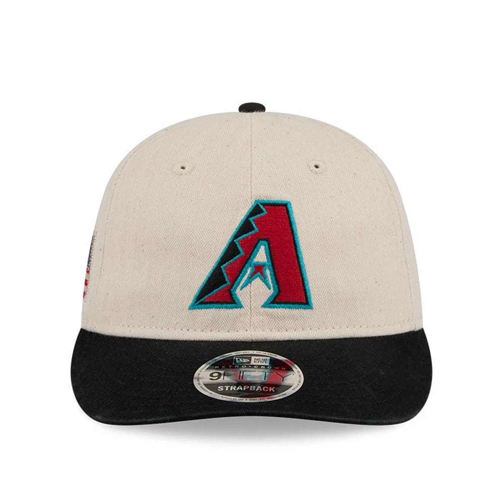 Arizona Diamondbacks MLB Americana Herringbone White Retro Crown New Era 9FIFTY Adjustable Cap, front view showing the raised embroidered A logo in red and teal on the white crown, with a black visor and 9FIFTY size sticker.
