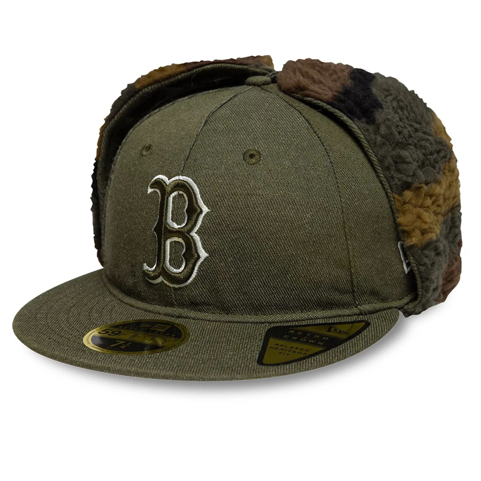 This is a Boston Red Sox MLB Camo Open Green Retro Crown 59FIFTY Fitted Cap 1