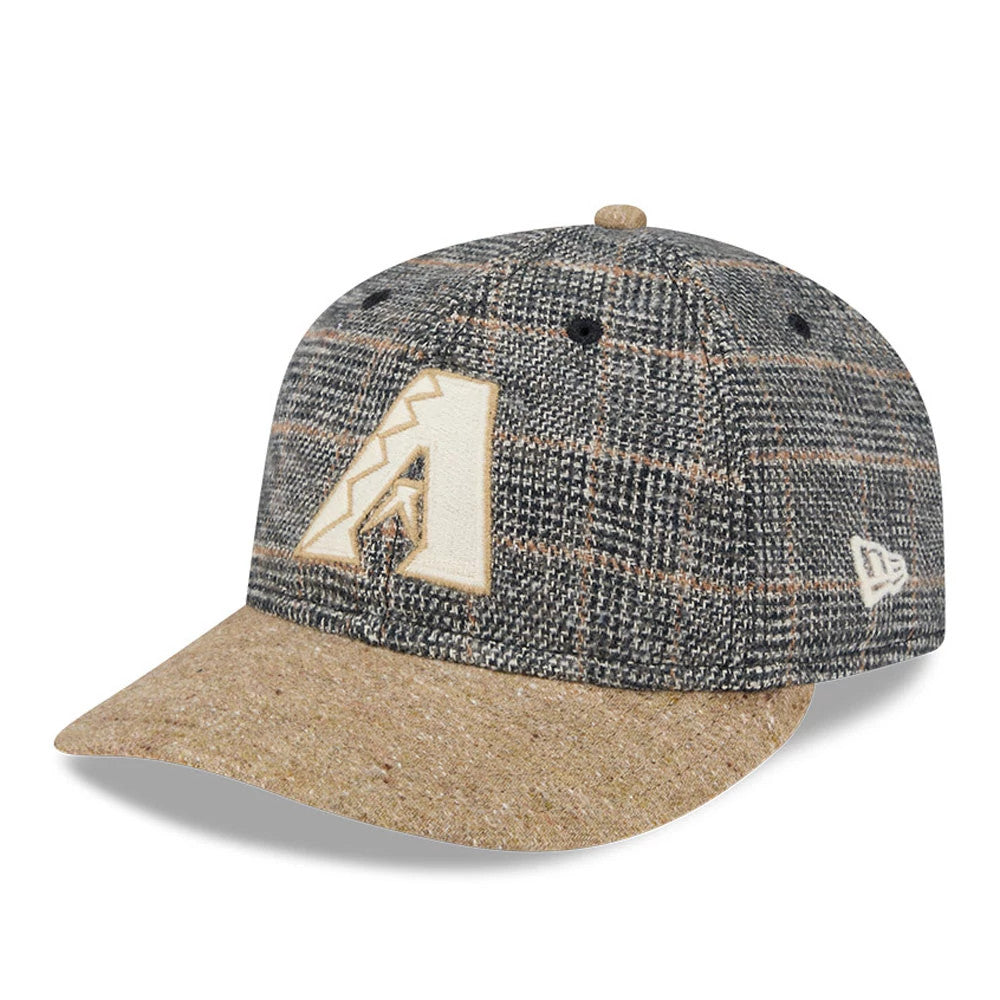 Arizona Diamondbacks MLB Vintage Tweed Open Blue Retro Crown New Era 59FIFTY Fitted Cap, three-quarter view showing the cream raised embroidered A logo on the textured tweed crown, with a brown tweed visor and New Era flag logo on the left side.