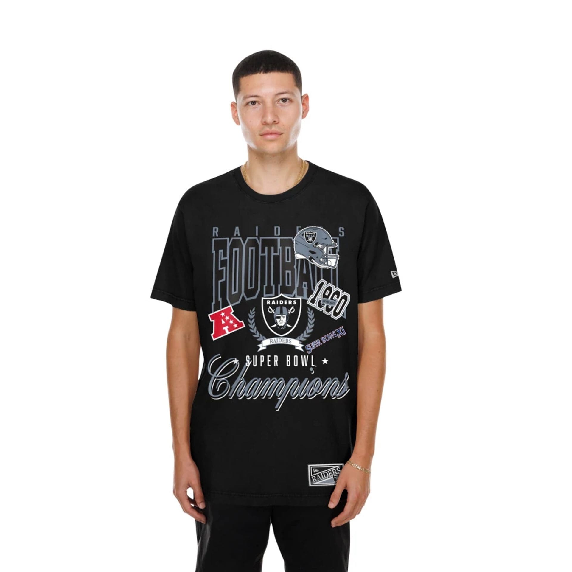 The model is wearing this NFL Sport Classic Las Vegas Raiders T-Shirt in black. 1