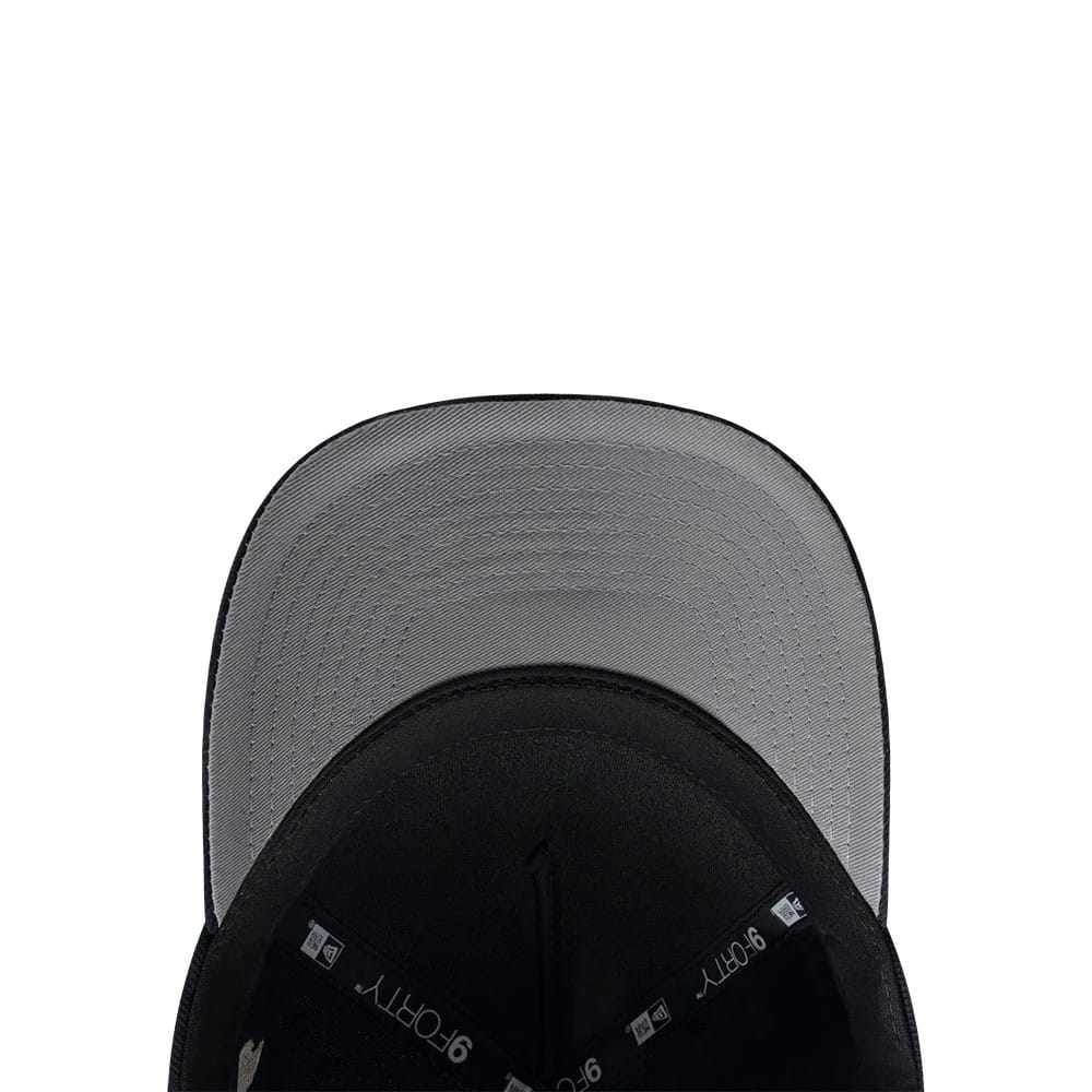 Pictured is this MLB Script New York Yankees 9FORTY M-Crown A-Frame Adjustable cap in navy. 2