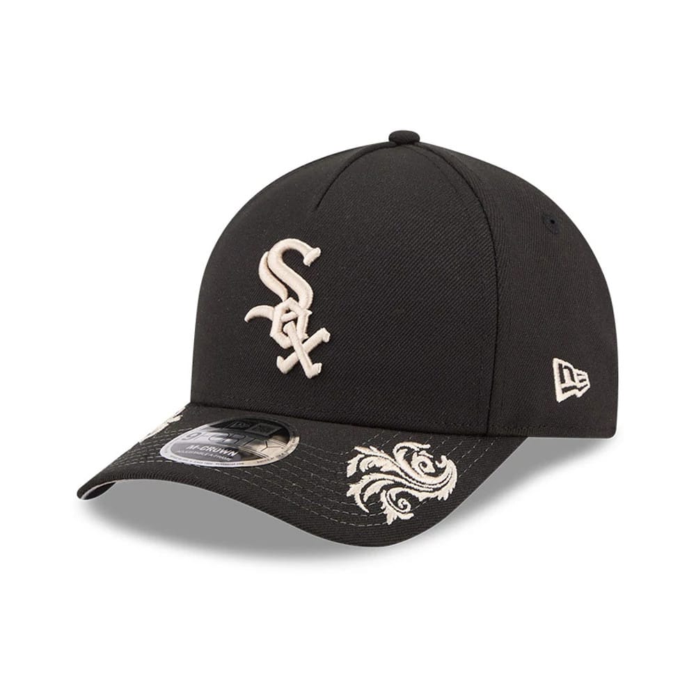 Pictured is this MLB Script Chicago White Sox 9FORTY M-Crown A-Frame Adjustable cap in black. 4