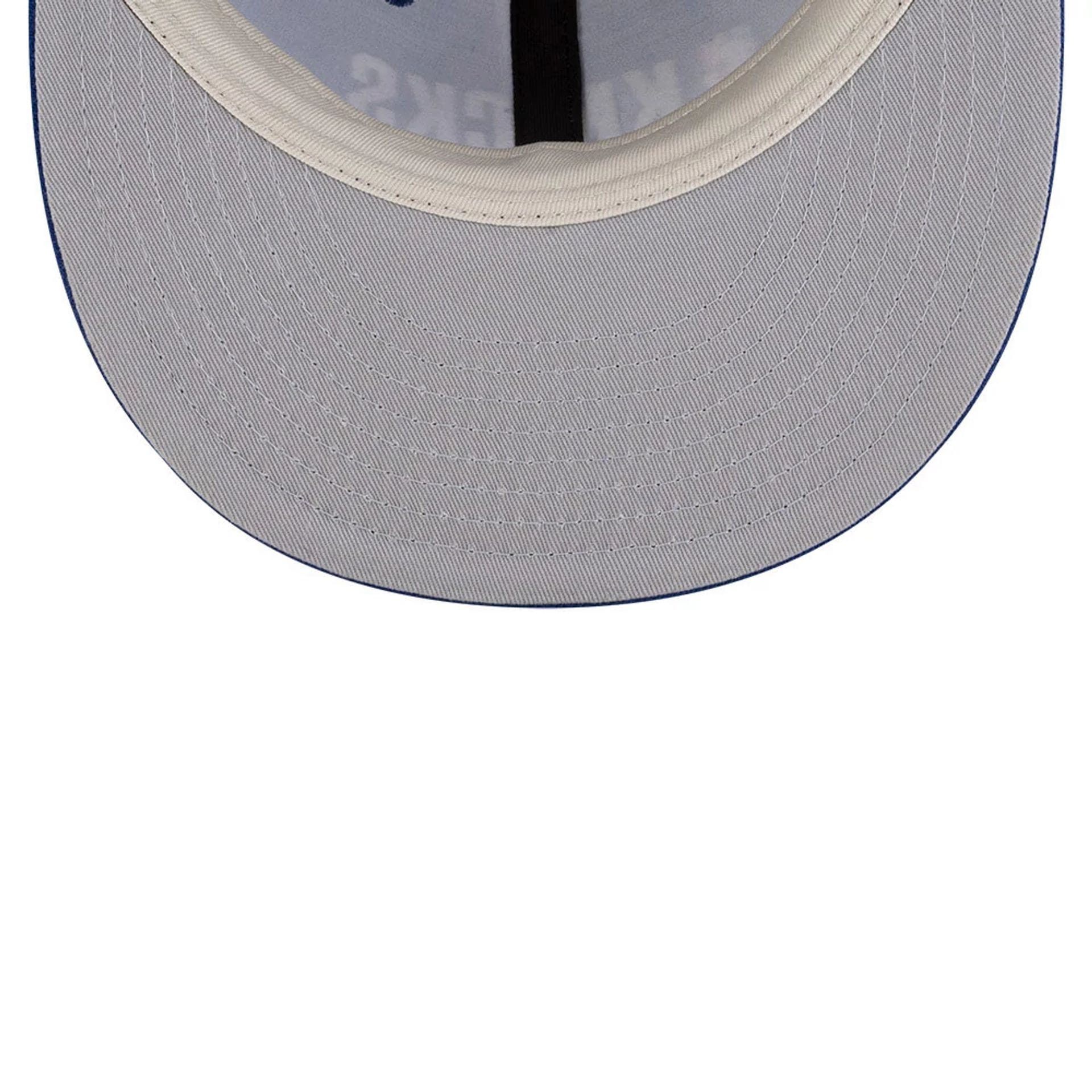 This is a New York Knicks FOG x NBA Blue Retro Crown 9FIFTY Adjustable Cap 2