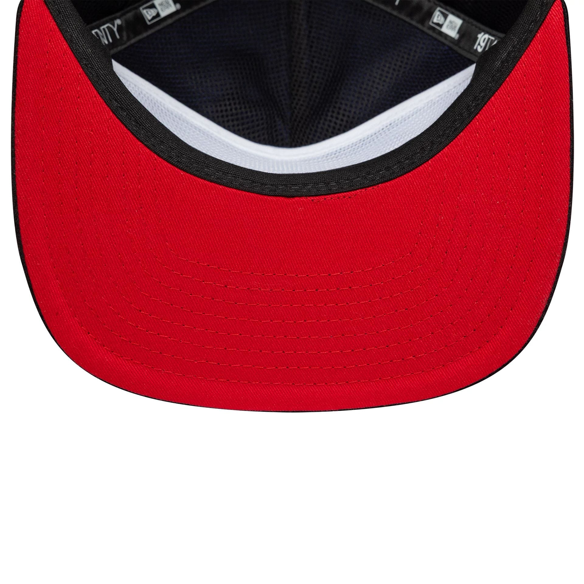 This is a Liverpool FC Cord Black 19TWENTY Adjustable Cap 2