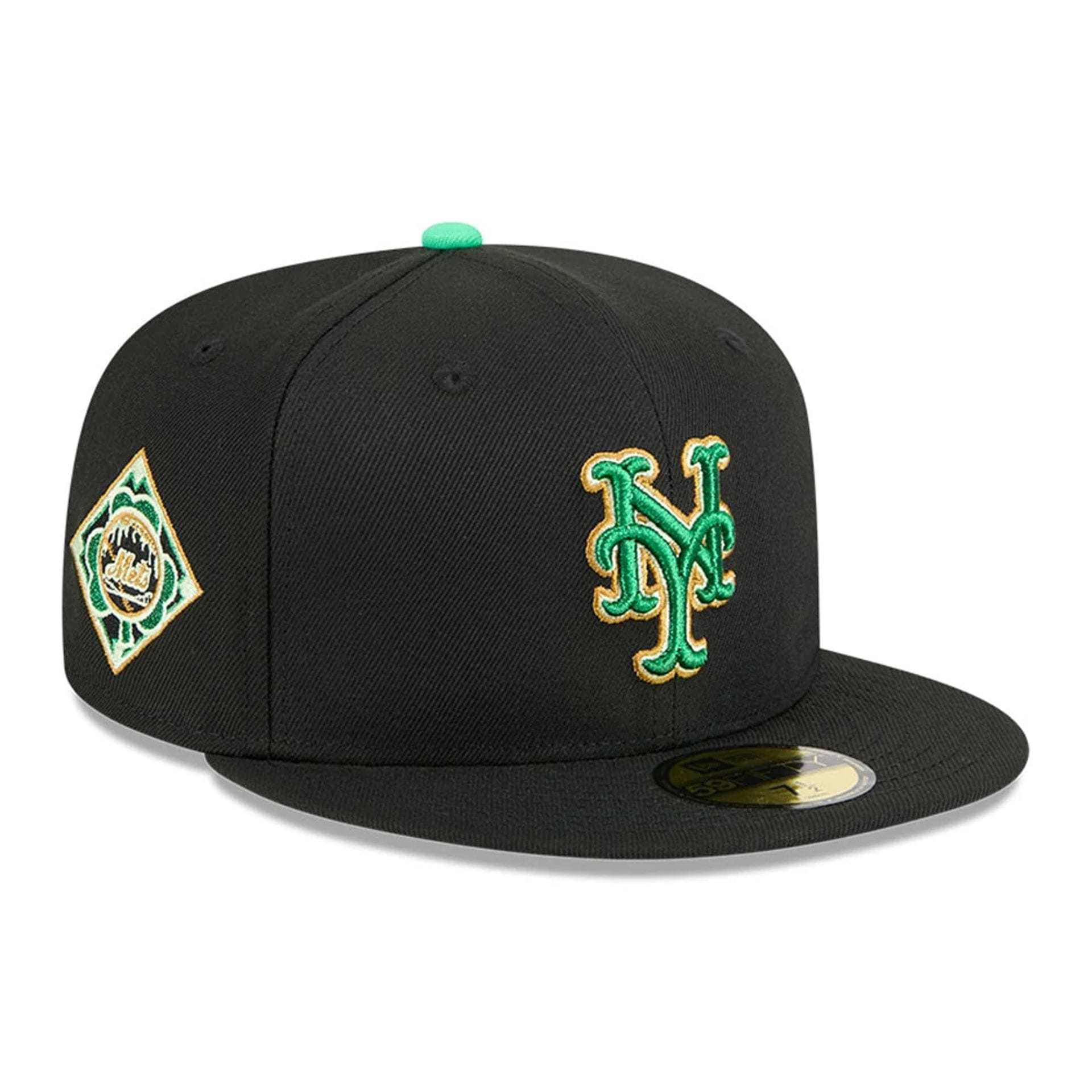 Pictured is this MLB Saint Patrick's Day New York Mets 59FIFTY Fitted cap in black. 1