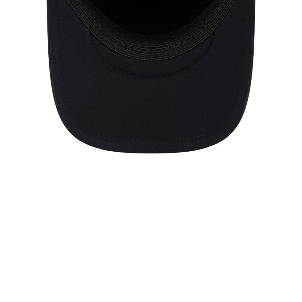 Pictured is this MLB Batting Practice 2026 Houston Astros 9FORTY Apex cap in navy. 7