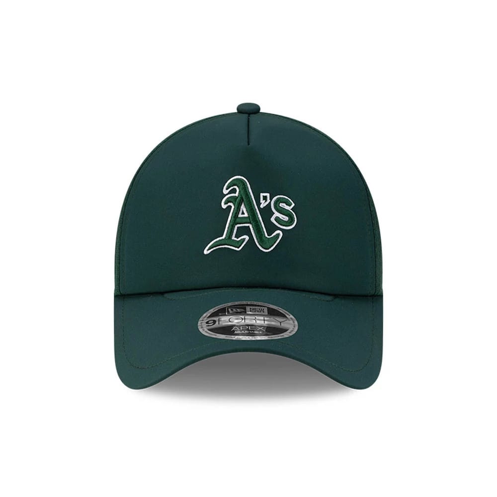 Athletics MLB Batting Practice 2026 Dark Green New Era 9FORTY Apex Adjustable Cap, front view showing the white and green embroidered A's logo on the structured dark green crown, with a 9FORTY size sticker on the curved visor.