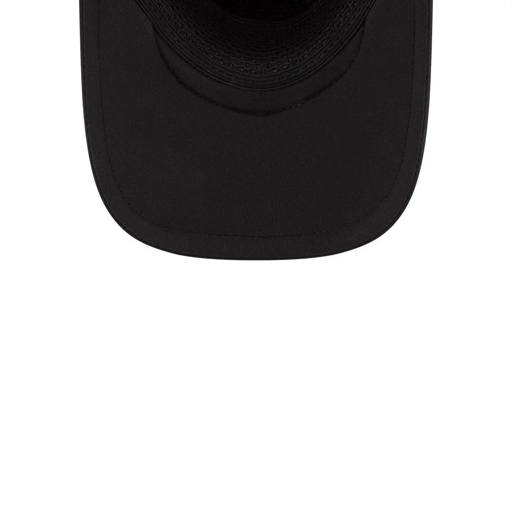 Pictured is this MLB Batting Practice 2026 Chicago White Sox 9FORTY Apex cap in Black. 7