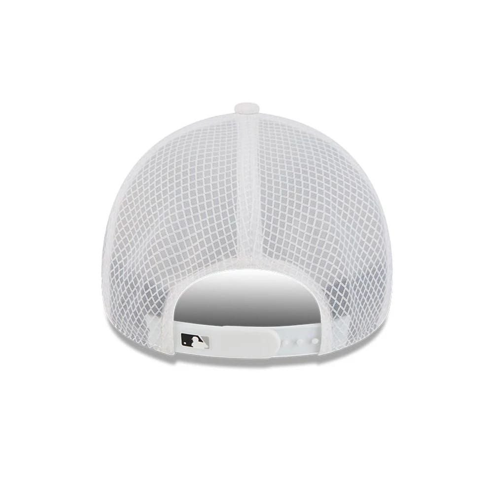 Chicago White Sox MLB Batting Practice 2026 White New Era 9FORTY Apex Adjustable Cap, rear view showing the black and white MLB Batterman logo on the adjustable strap, with a ventilated mesh crown in a diamond pattern.