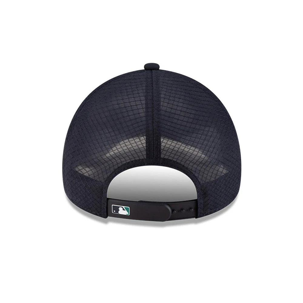 Seattle Mariners MLB Batting Practice 2026 Navy New Era 9FORTY Apex Adjustable Cap, rear view showing the MLB Batterman logo at the centre back above the adjustable strap, with a navy mesh crown and a structured fit.