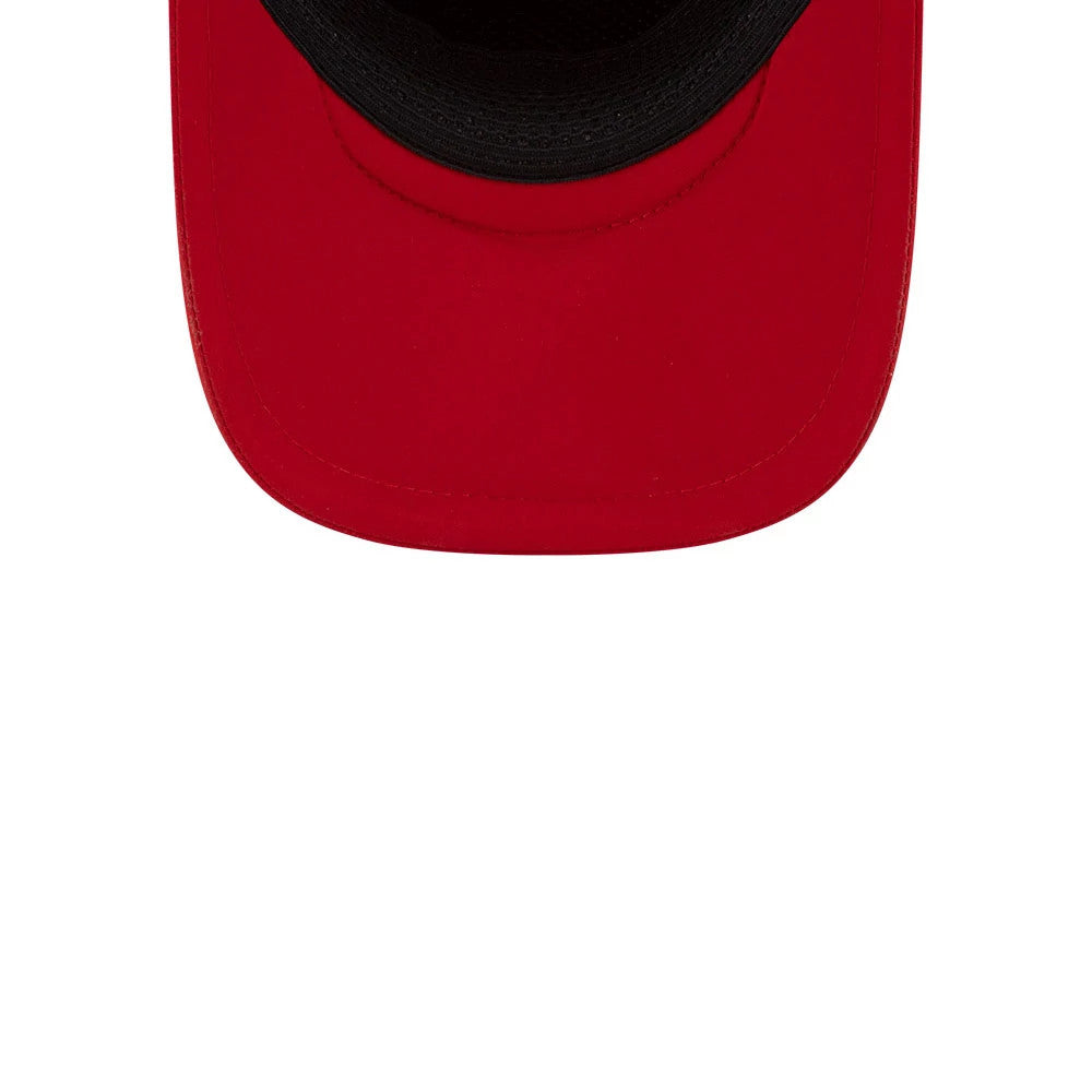 Philadelphia Phillies MLB Batting Practice 2026 Red New Era 9FORTY Apex Adjustable Cap, inside view showing the black sweatband and red undervisor, illustrating the colour contrast tailored for style and comfort.