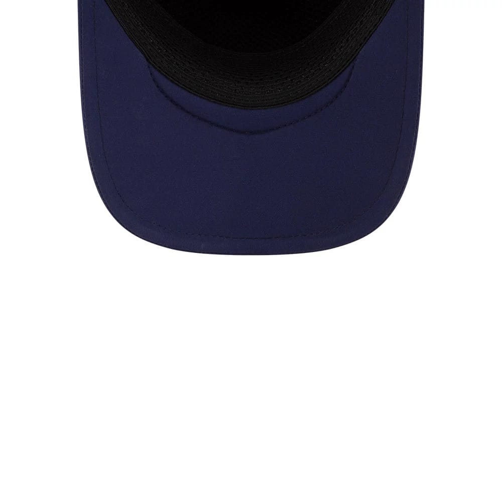 Pictured is this MLB Batting Practice 2026 Milwaukee Brewers 9FORTY Apex cap in navy. 7