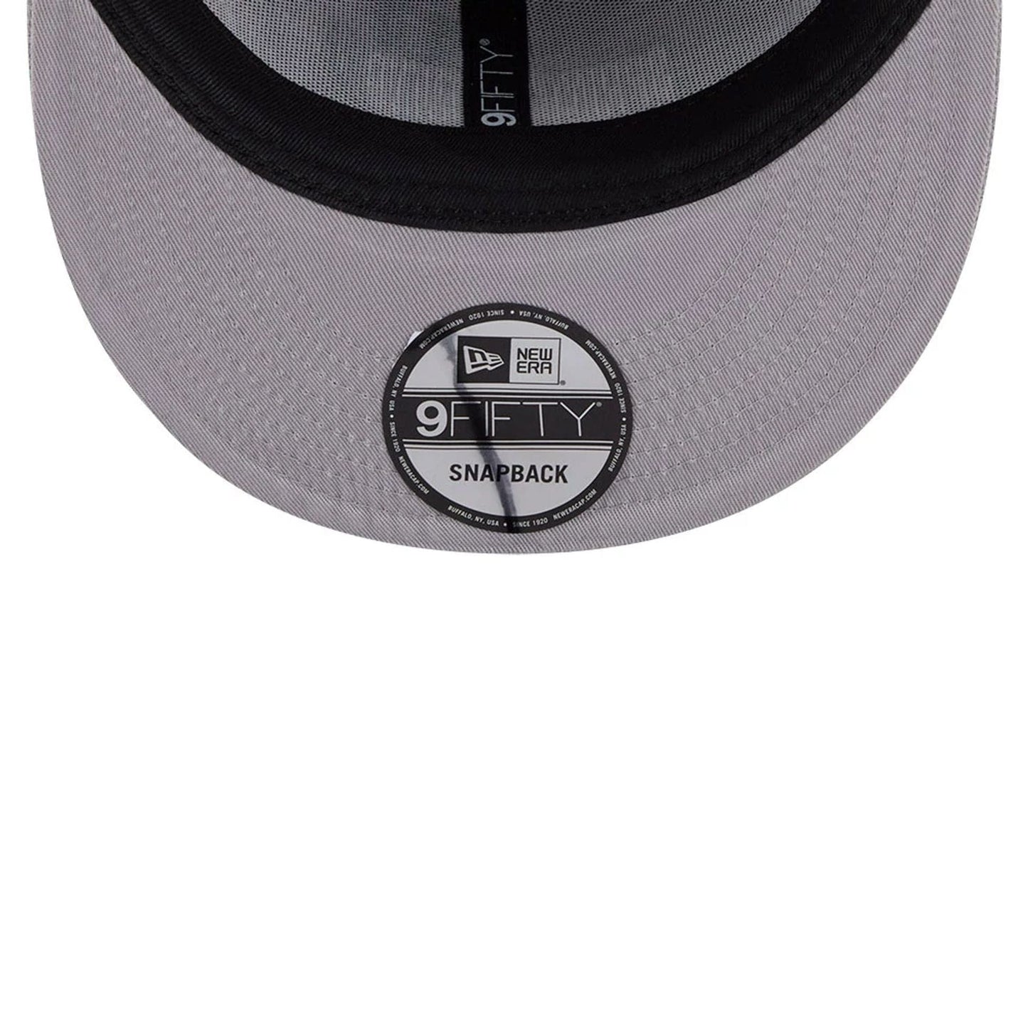 Pictured is this MLB Scattered Cactus League Logo 9FIFTY Snapback cap in grey. 7
