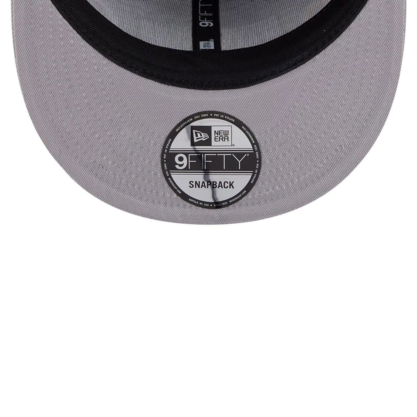 Pictured is this MLB Scattered Grapefruit League Logo 9FIFTY Snapback cap in grey. 7