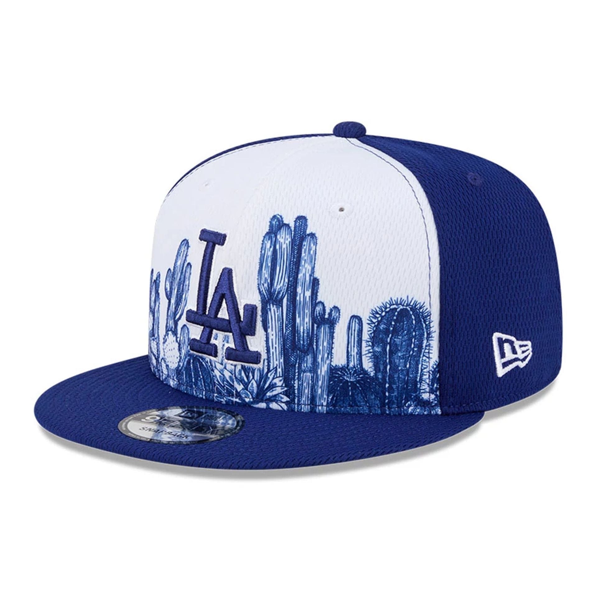 Pictured is this MLB Grow LA Dodgers 9FIFTY Snapback cap in dark blue. 1