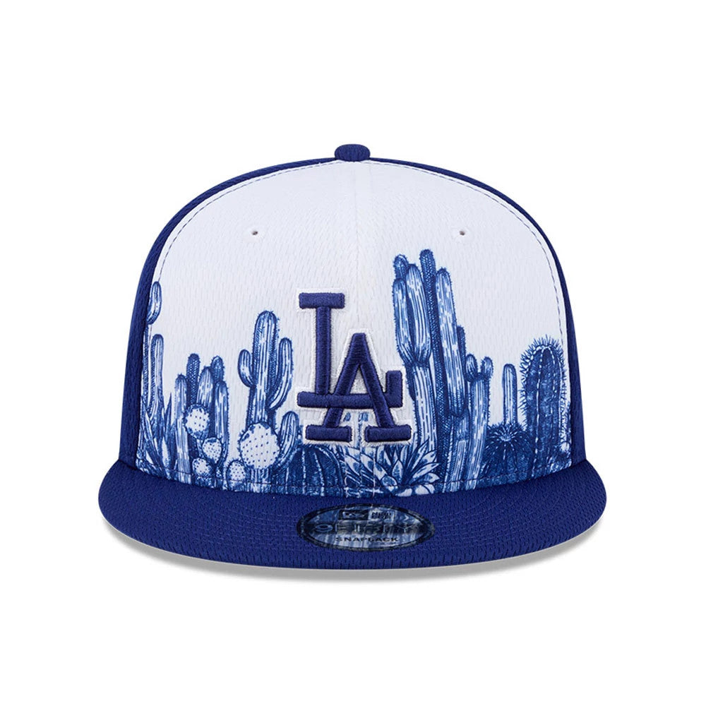 Pictured is this MLB Grow LA Dodgers 9FIFTY Snapback cap in dark blue. 3