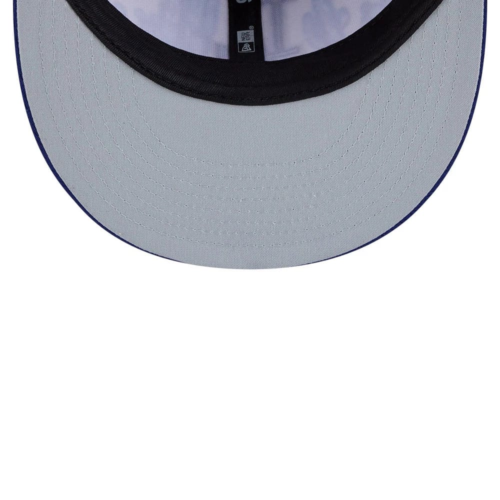 Pictured is this MLB Grow LA Dodgers 9FIFTY Snapback cap in dark blue. 2