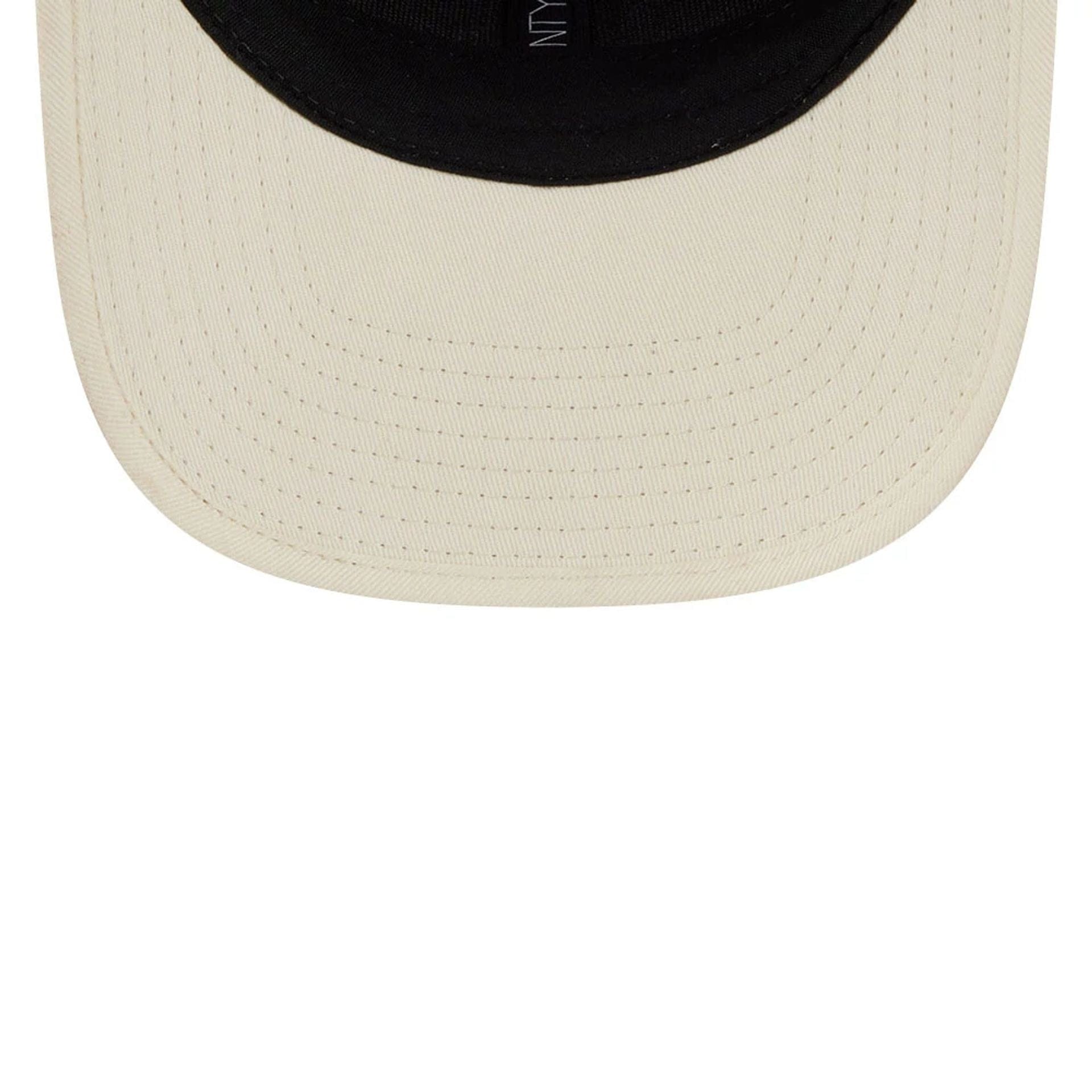 Pictured is this MLB Wicker LA Dodgers 9SEVENTY Stretch Snap cap in Cream. 2