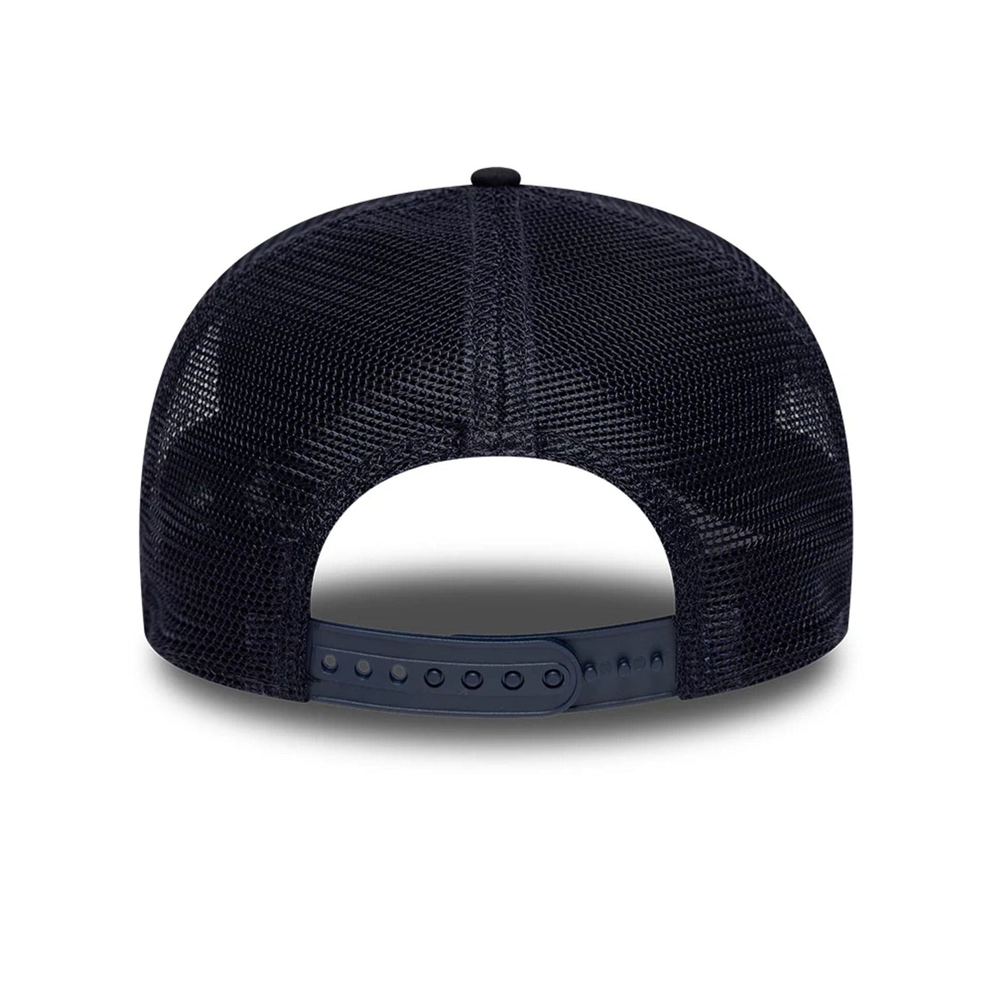 Pictured is this MLB Circles New York Yankees 9SEVENTY Stretch Snap cap in navy. 5