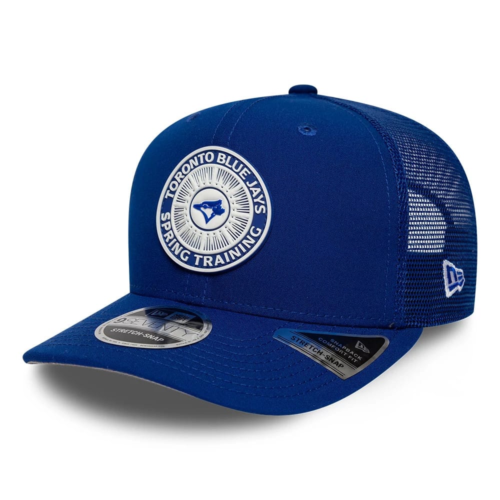 Toronto Blue Jays MLB Circles Blue New Era 9SEVENTY Stretch Snap Adjustable Cap, three-quarter view showing a raised embroidered circle logo on the front panel, a curved visor with a 9SEVENTY size sticker.