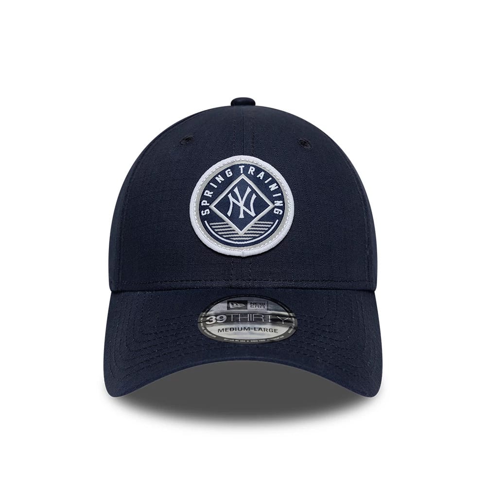 Pictured is this MLB Ripstop New York Yankees 39THIRTY Stretch Fit cap in navy. 3