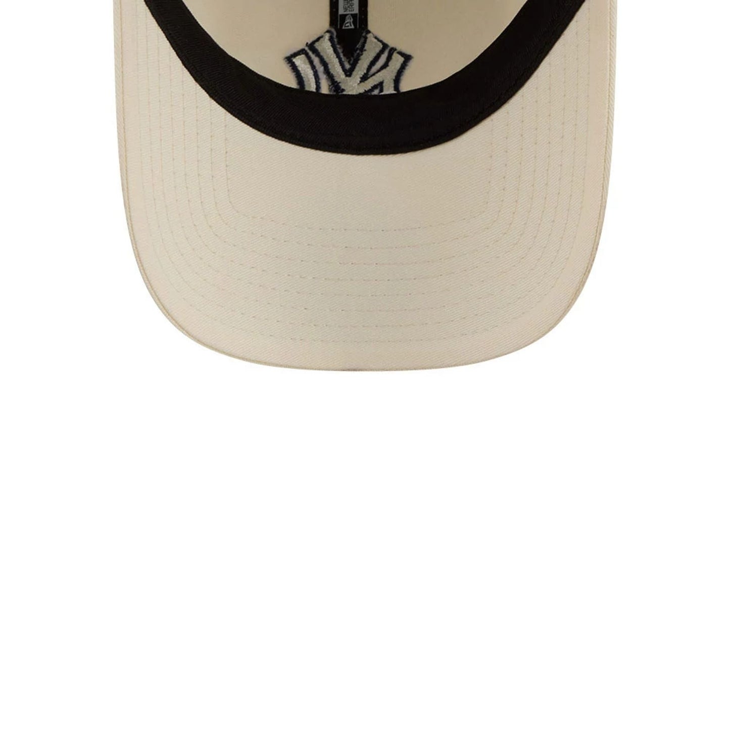 Pictured is this MLB Colours New York Yankees 9TWENTY cap in white. 7