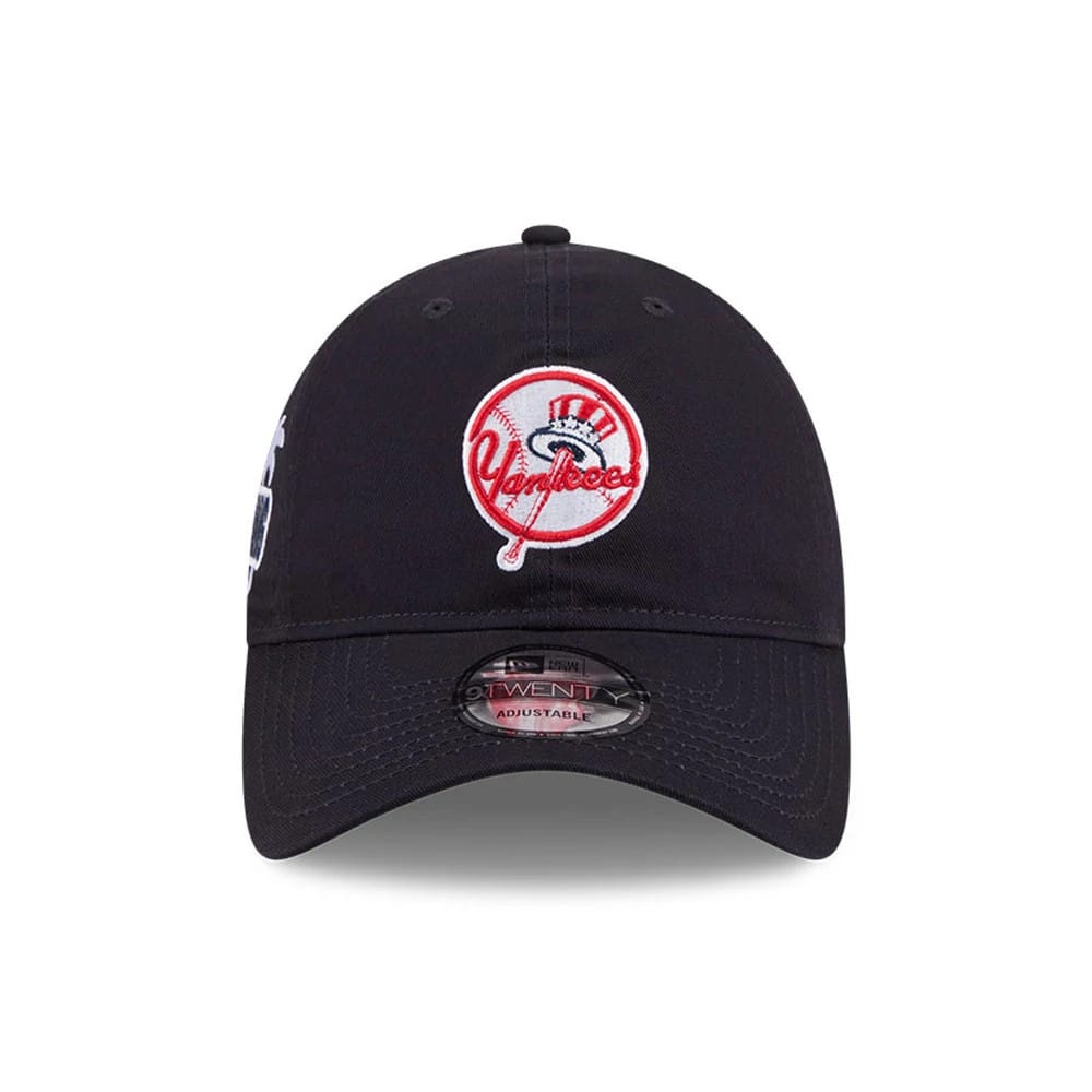 New York Yankees MLB Colours Navy New Era 9TWENTY Adjustable Cap, front view with a red and white embroidered Yankees logo on the front panel, pre-curved visor and a clear 9TWENTY size sticker on the navy fabric.