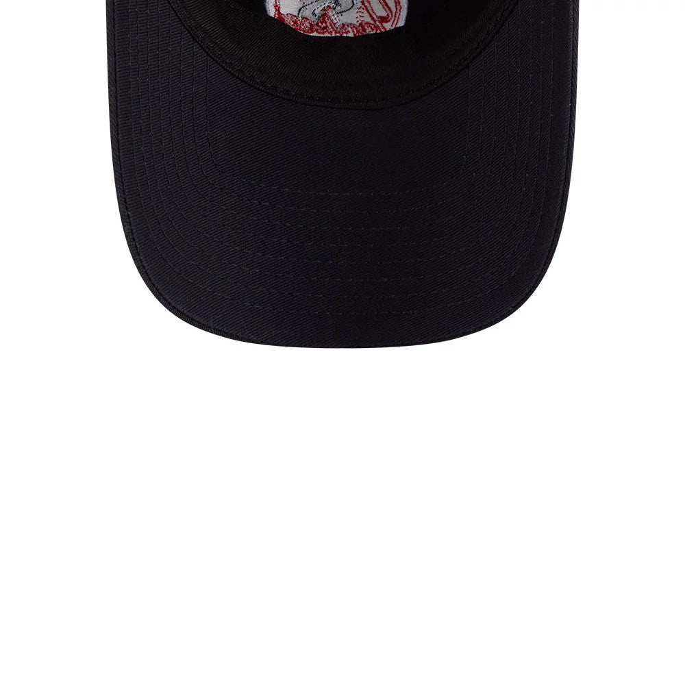 New York Yankees MLB Colours Navy New Era 9TWENTY Adjustable Cap, inside view showing a black sweatband, red New York Yankees branded taping, and a matching navy undervisor with detailed stitching.