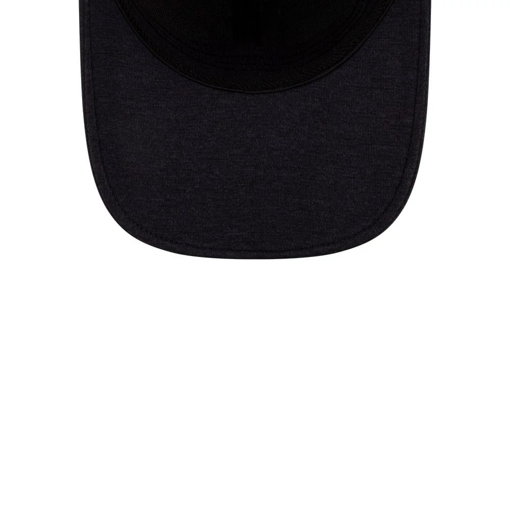 Pictured is this MLB Clubhouse Atlanta Braves 39THIRTY Infinity Stretch Fit cap in navy. 7