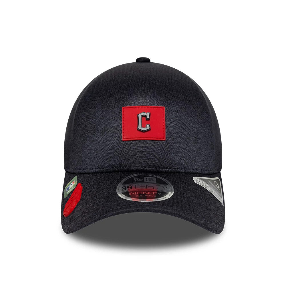 Pictured is this MLB Clubhouse Cleveland Guardians 39THIRTY Infinity Stretch Fit cap in navy. 2