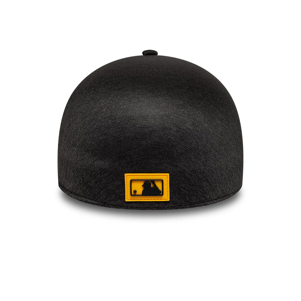 Pittsburgh Pirates MLB Clubhouse Black New Era 39THIRTY Infinity Stretch Fit Cap, rear view showing a yellow outlined black embroidered MLB Batterman logo at the centre back of the black crown.