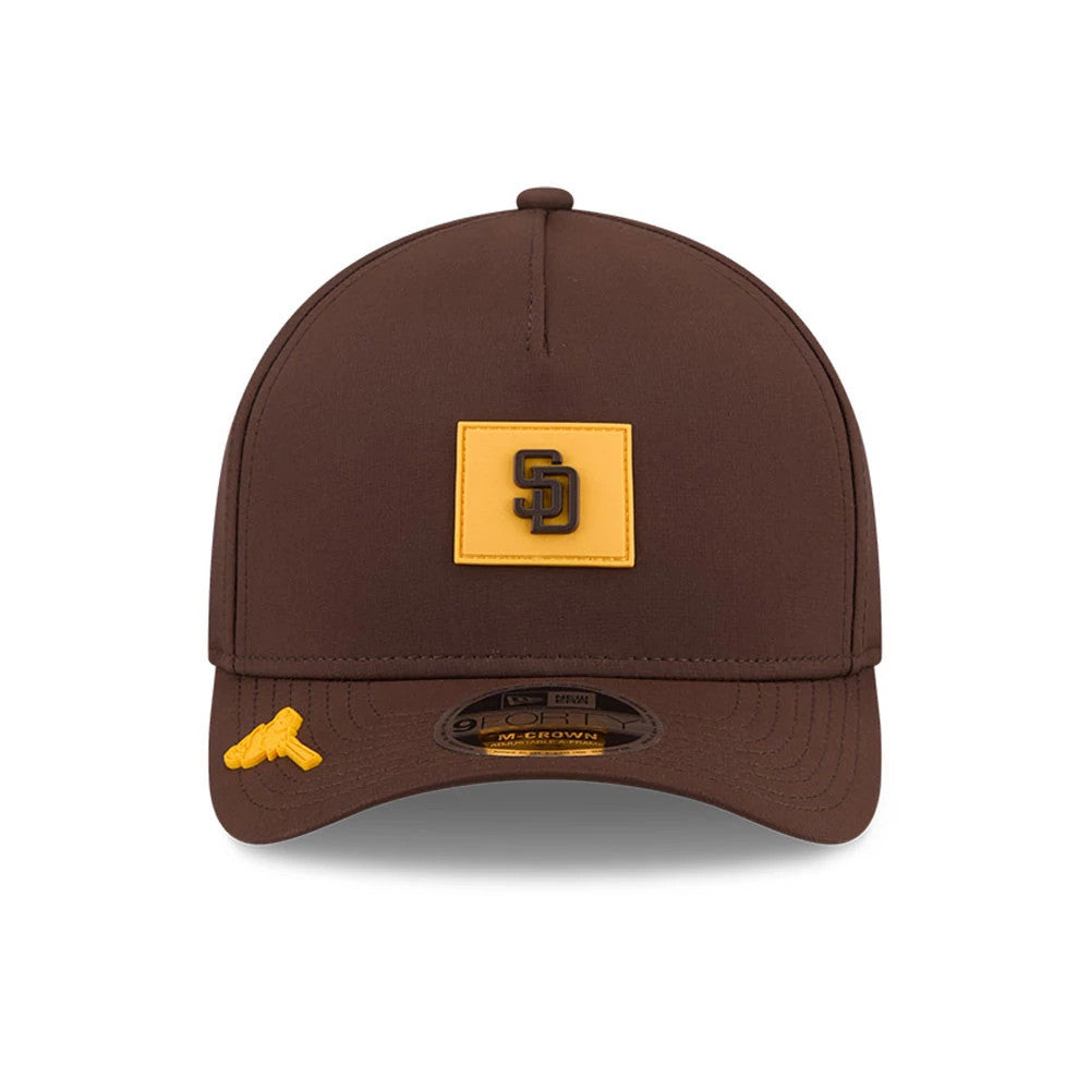 Pictured is this MLB Clubhouse San Diego Padres 9FORTY M-Crown A-Frame cap in dark brown. 2