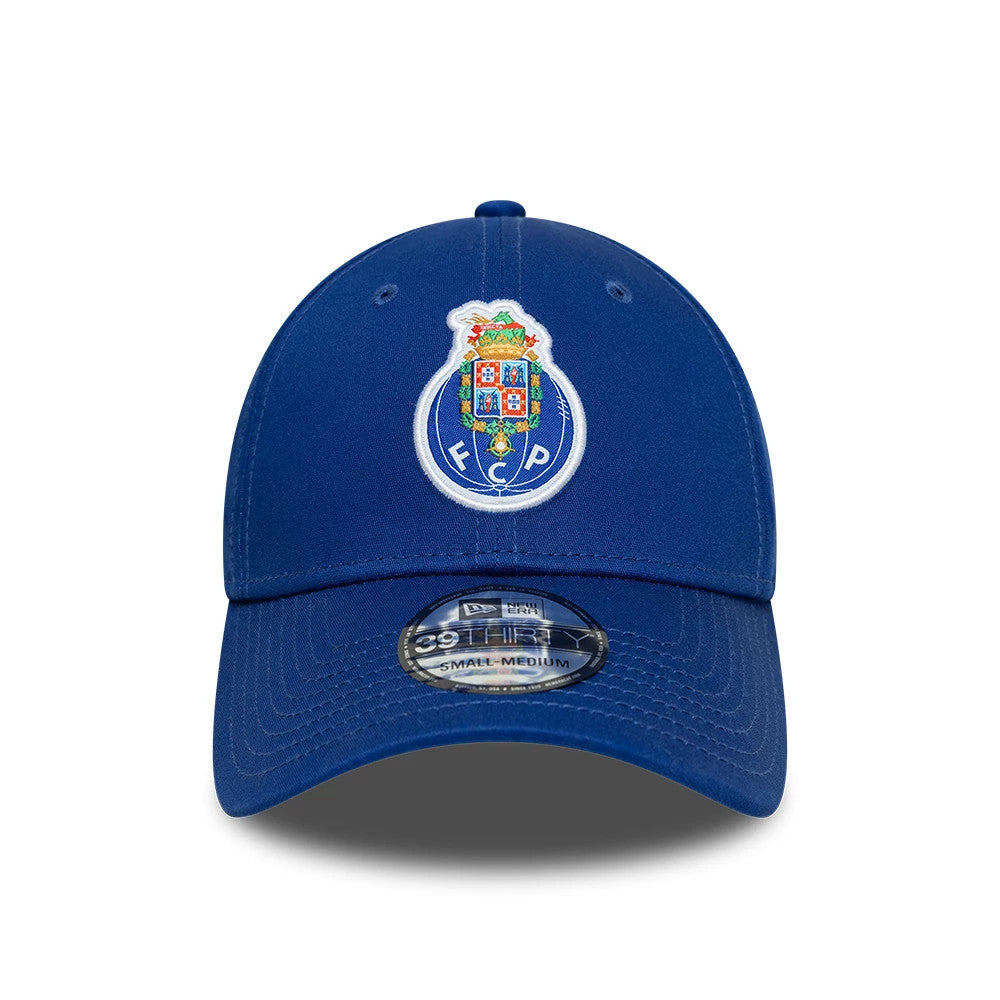 FC Porto Core Blue New Era 39THIRTY Stretch Fit Cap, front view showing a colourful embroidered club crest on the structured blue front panels, with a curved visor and 39THIRTY size sticker.