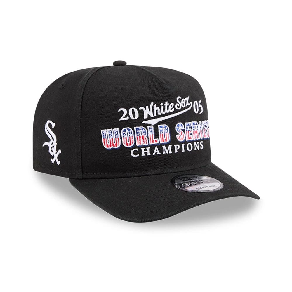Chicago White Sox MLB Historic Black New Era 9FIFTY A-Frame Snapback Cap, three-quarter view showing the embroidered 20 White Sox 05 World Series Champions in white and red on the front panel, with a pre-curved black visor and 9FIFTY size sticker.