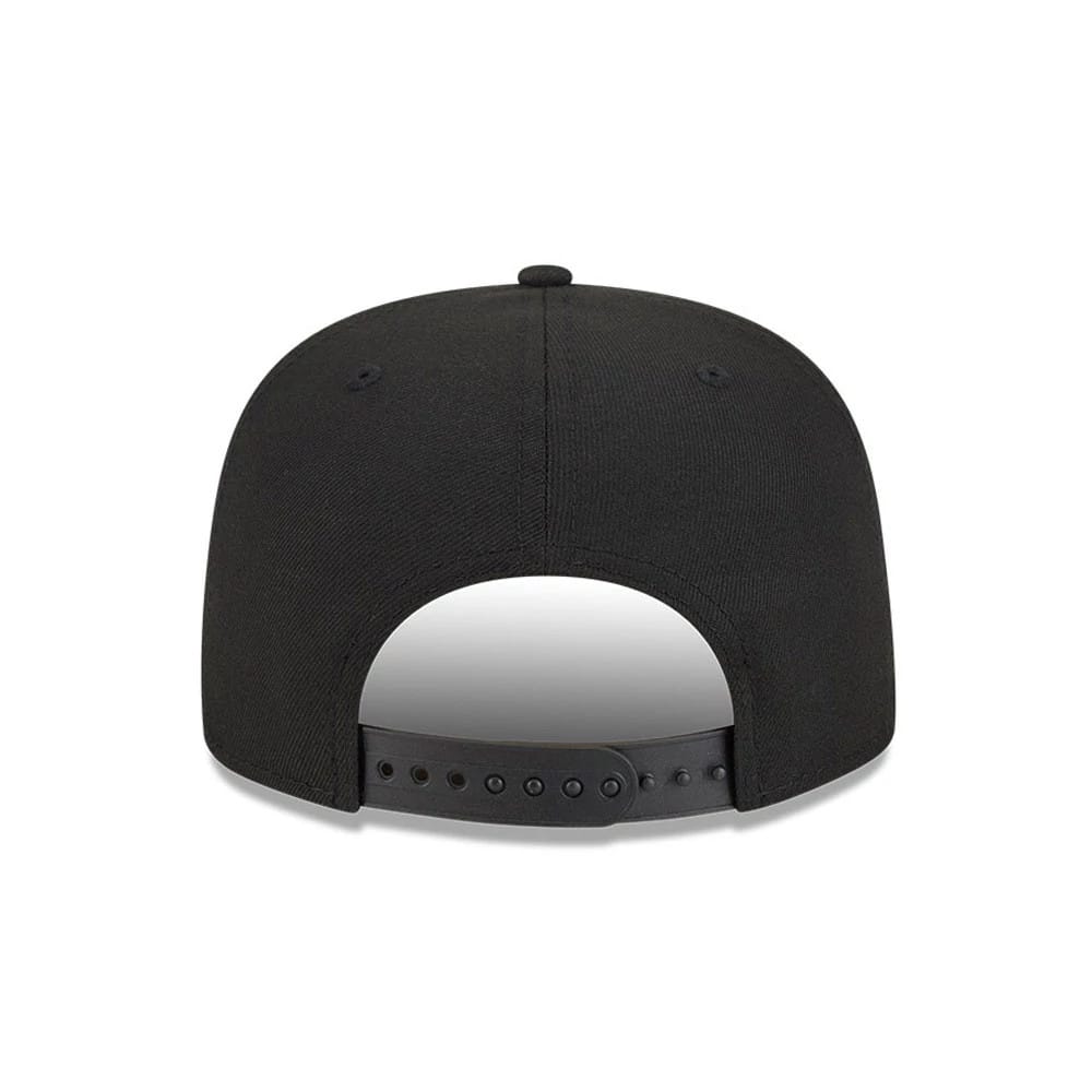 Pictured is this NBA Ring Chicago Bulls 9FIFTY A-Frame Snapback cap in black. 7