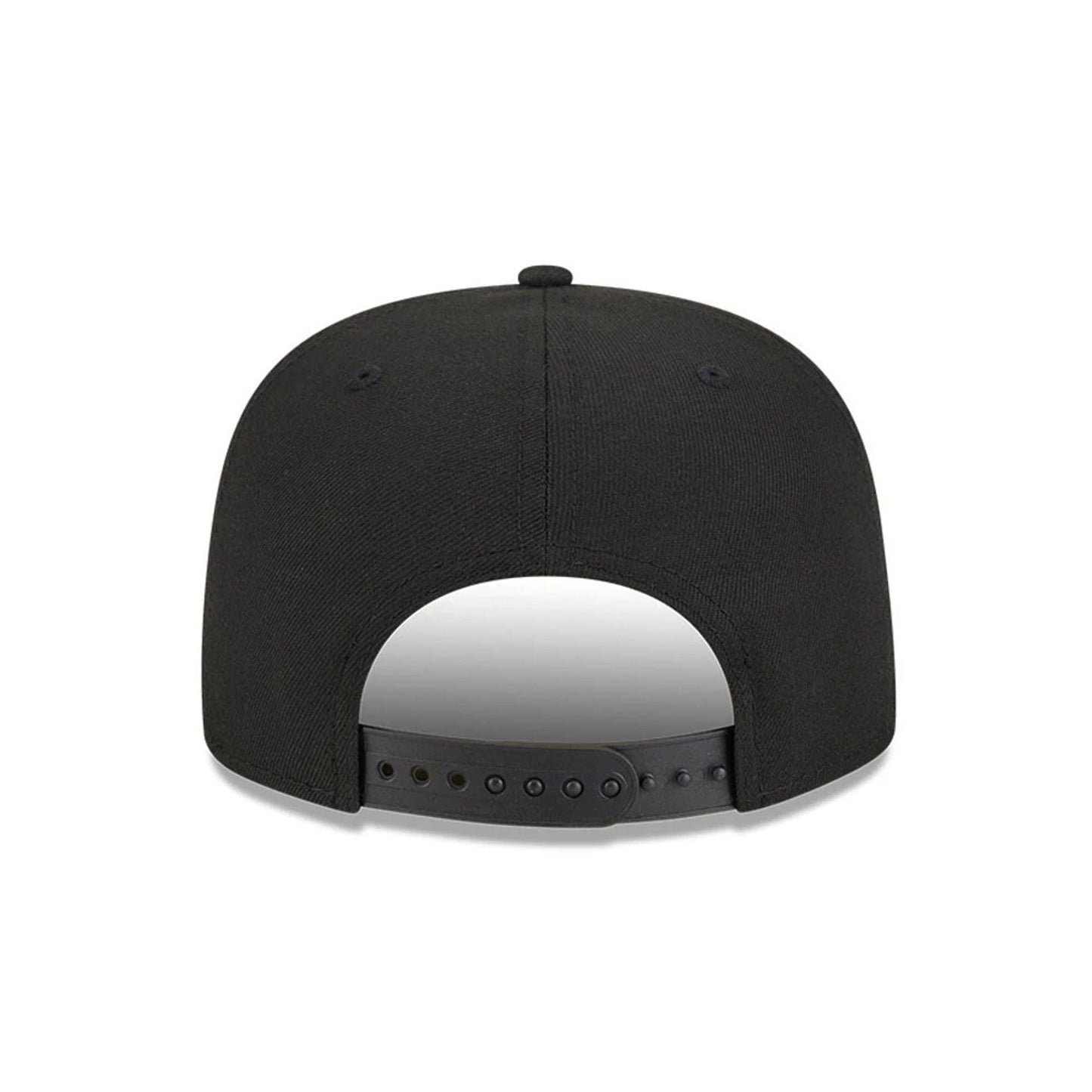 Pictured is this NBA Ring Chicago Bulls 9FIFTY A-Frame Snapback cap in black. 7
