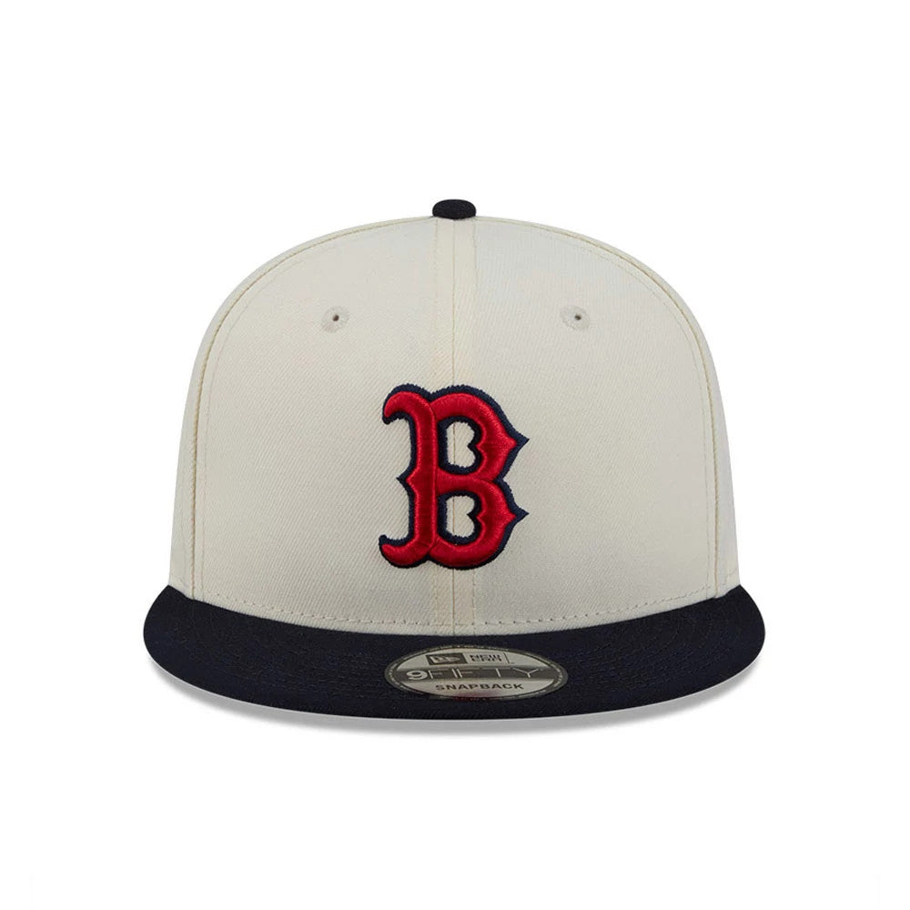 Boston Red Sox MLB Localized White New Era 9FIFTY Snapback Adjustable Cap, front view showing the red embroidered B logo on the structured white crown with black flat visor and a grey 9FIFTY size sticker.