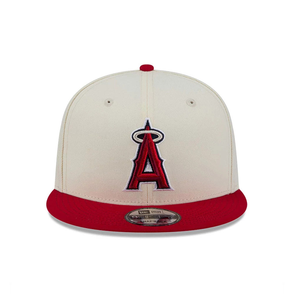 LA Angels MLB Localized White New Era 9FIFTY Snapback Adjustable Cap, front view showing the red embroidered A logo with a white halo on the front panel, red flat visor and silver 9FIFTY size sticker on the visor.