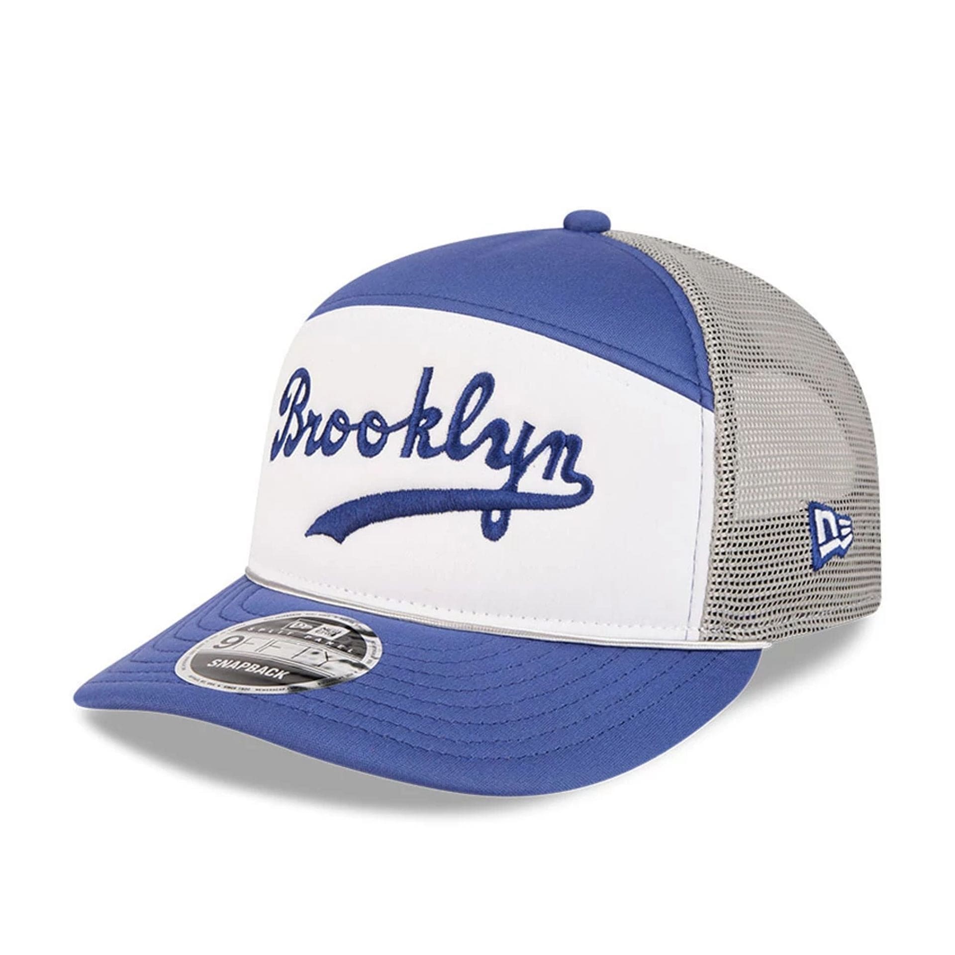 Pictured is this MLB Blocked Brooklyn Dodgers 9FIFTY Split Panel Snapback cap in dark blue. 1